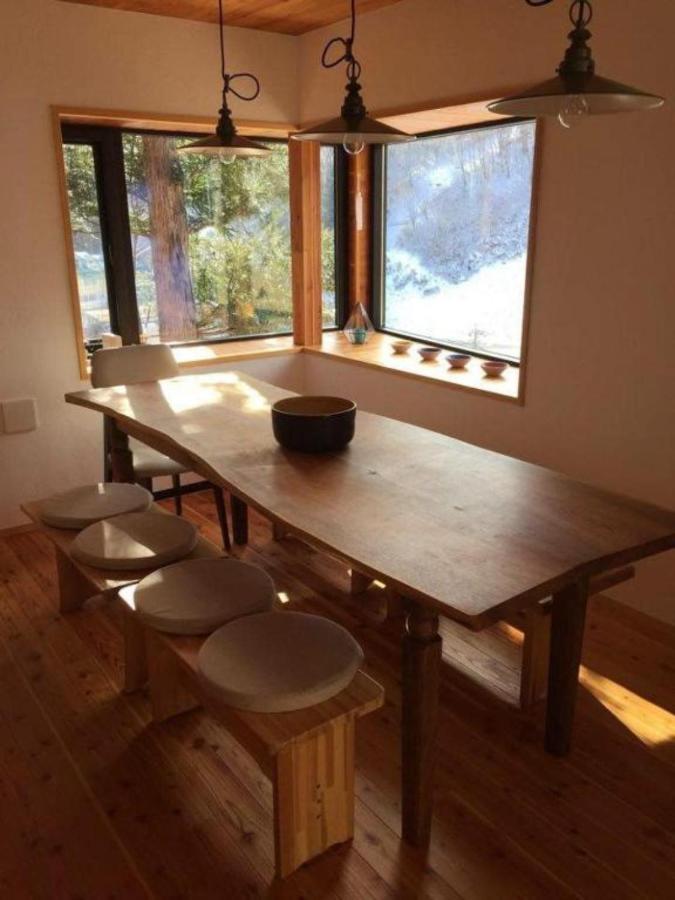 Fuku Chalet Hakuba Buitenkant foto