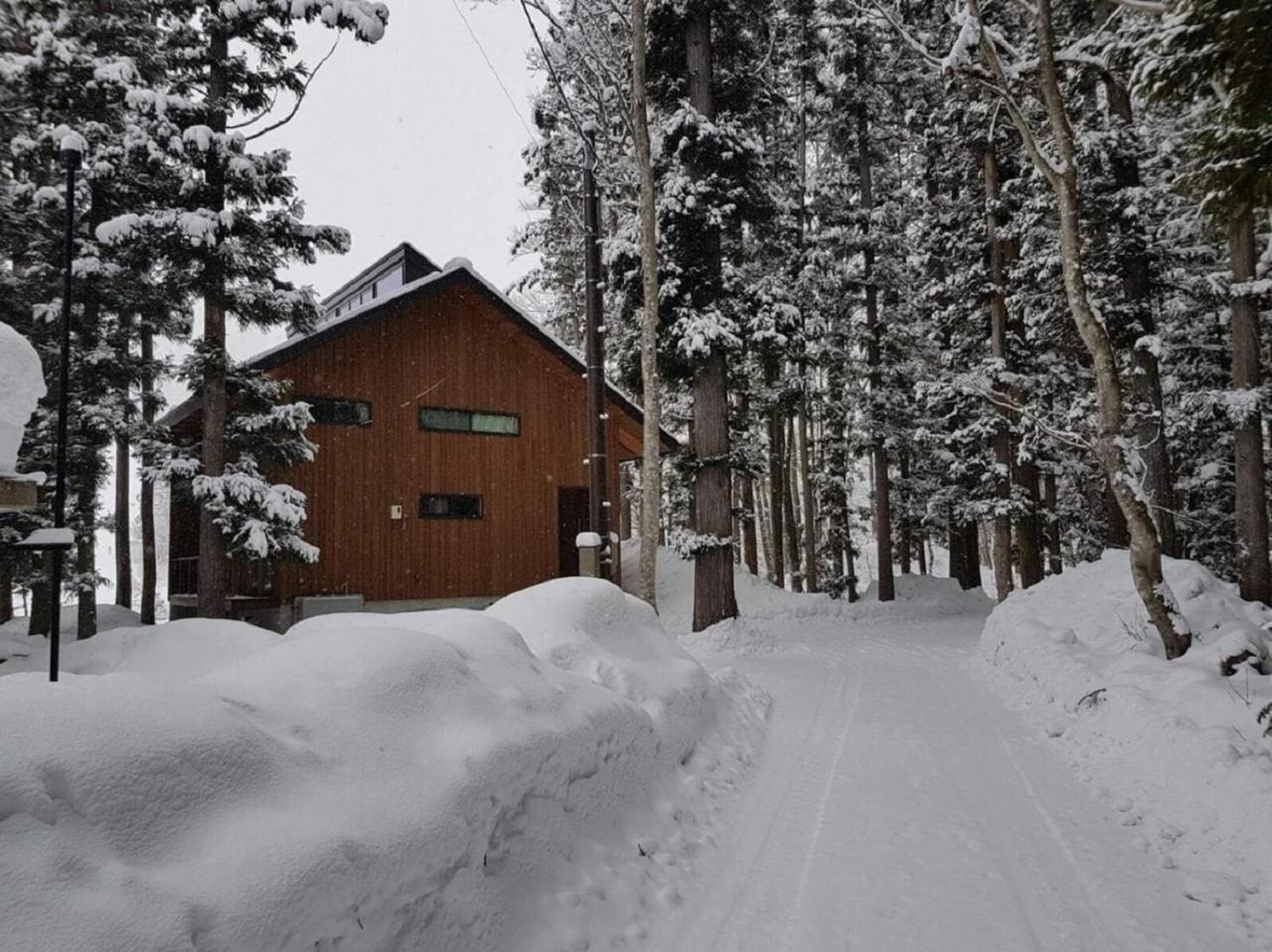 Fuku Chalet Hakuba Buitenkant foto